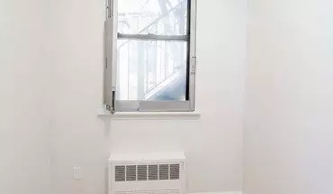 3 of 7 This Large 1br/1ba House for rent in New York, NY