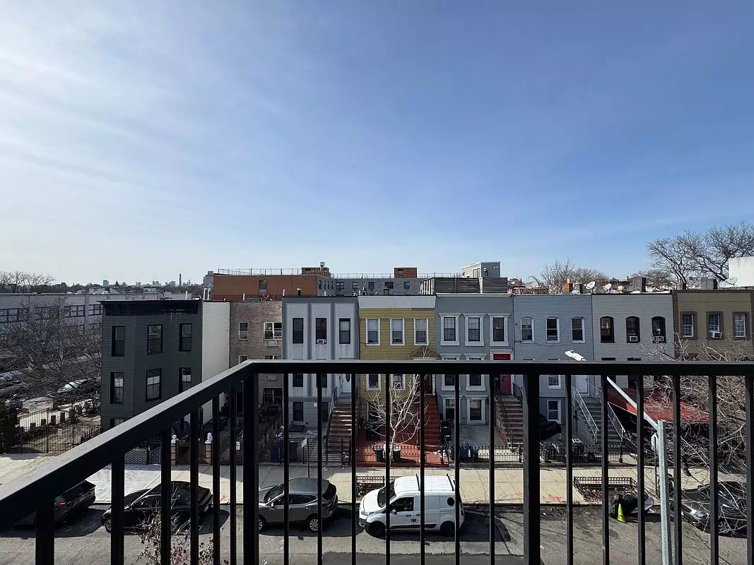 Spacious 1 Bed Room In The Heart Of Bushwick. House for rent in Brooklyn, NY