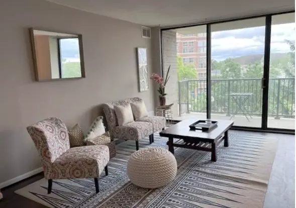 One Bedroom, One Bathroom Condo With Assigned, Secured, Garage Parking Apartment for rent in Rockville, MD One Bedroom, One Bathroom Condo With Assigned, Secured, Garage Parking Apartment for rent in Rockville, MD