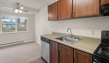 2 of 9 Bright And Spacious 2B Unit In Seattle House for rent in Seatac, WA