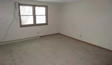 2 of 7 1607 A- F Crestview Dr Apartment for rent in Ashland, OH