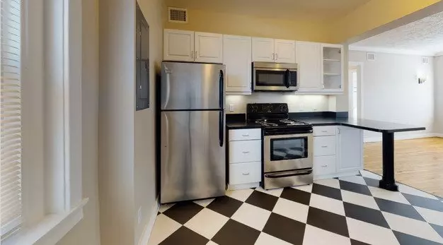 Carberry Apartments (3910 Cass St.) Apartment for rent in Omaha, NE