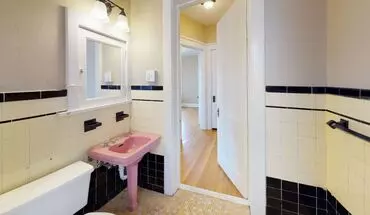 4 of 6 Dewey Apartments (3301 Dewey Ave.) Apartment for rent in Omaha, NE