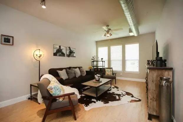 Kings Cove Apartment for rent in Kingwood, TX