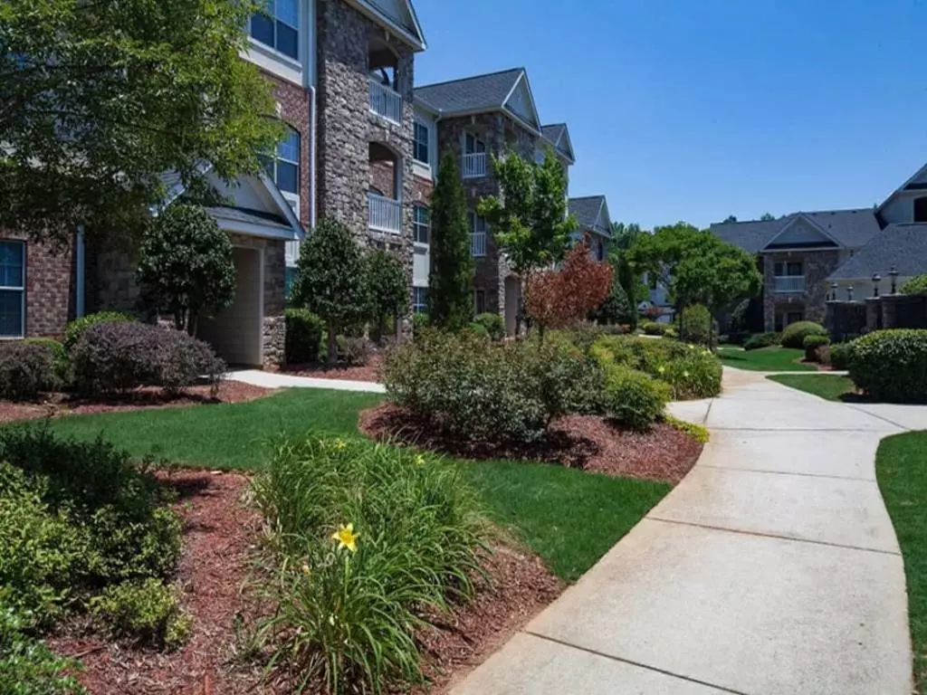 Elevate Eagles Landing Apartment for rent in Stockbridge, GA