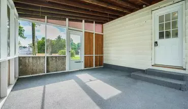 5 of 17 126 N Union St House for rent in Staunton, IL