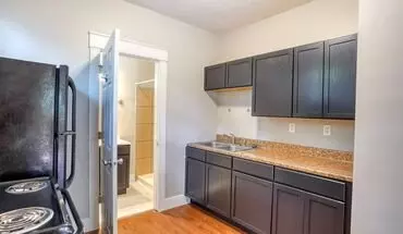 4 of 6 1529 Ferry St Apartment for rent in Lafayette, IN