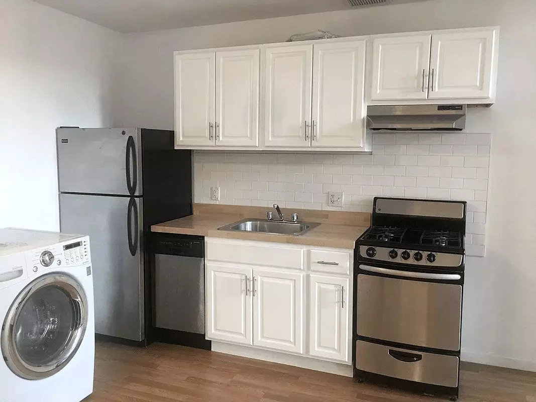 261 W 126th St Apt 2F House for rent in New York, NY