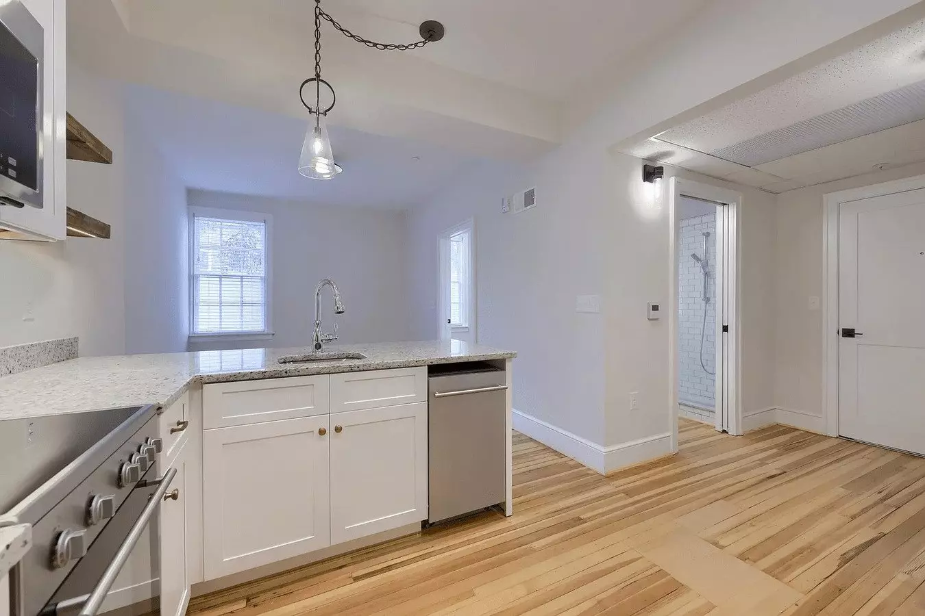 351 W James St Apt 7 House for rent in Lancaster, PA