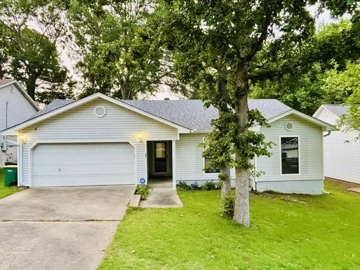 27 Silverleaf Ct House for rent in Little Rock, AR