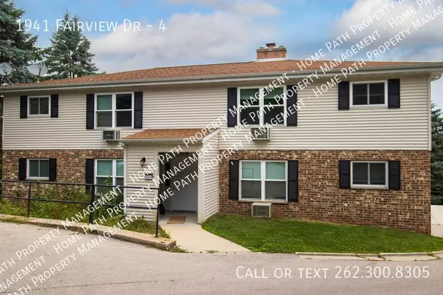 1941 Fairview Dr Apartment for rent in West Bend, WI
