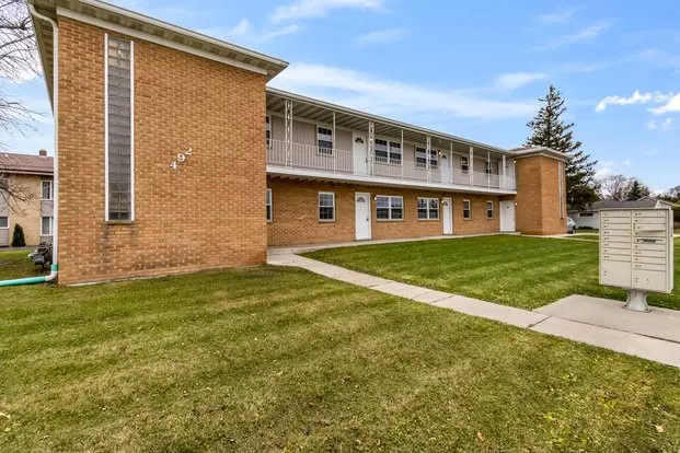 492 E Merrill Ave Apartment for rent in Fond Du Lac, WI