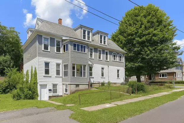 303 Griffiths St Apartment for rent in Syracuse, NY