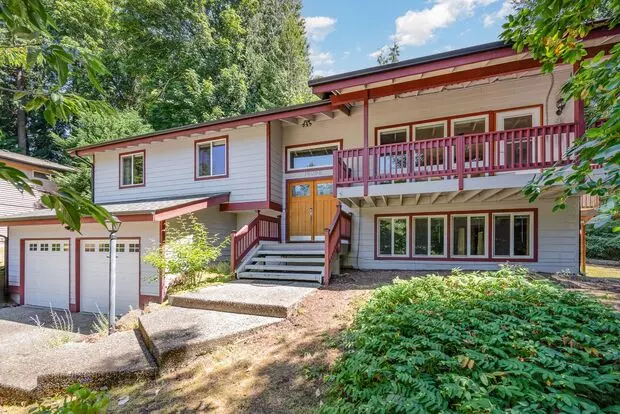 5 Bed 3 Bath Home In Bellevue Available Now Apartment for rent in Bellevue, WA