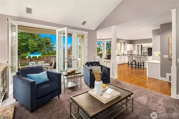 Beautiful Bellevue Home With A View! Apartment for rent in Bellevue, WA
