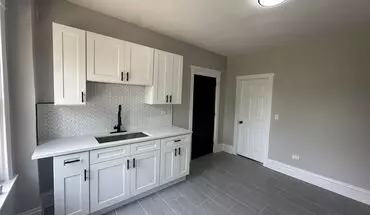2 of 7 Now Leasing - 5200 S. Carpenter St (please Text) Apartment for rent in Chicago, IL