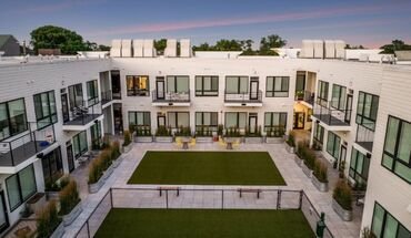 The Roy Apartment for rent in Royal Oak, MI