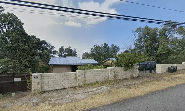 92-8703 Tiki Ln Apartment for rent in Ocean View, HI