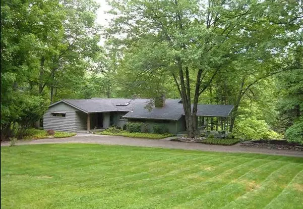 Private Pondfront Retreat On 24+ Acres With Upgrades In Progress Apartment for rent in Pleasant Valley, NY