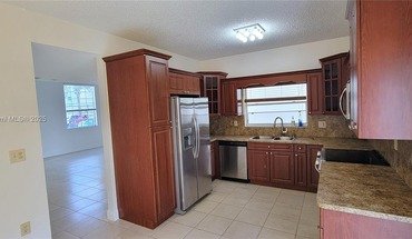 11755 SW 102nd St Apartment for rent in Miami, FL