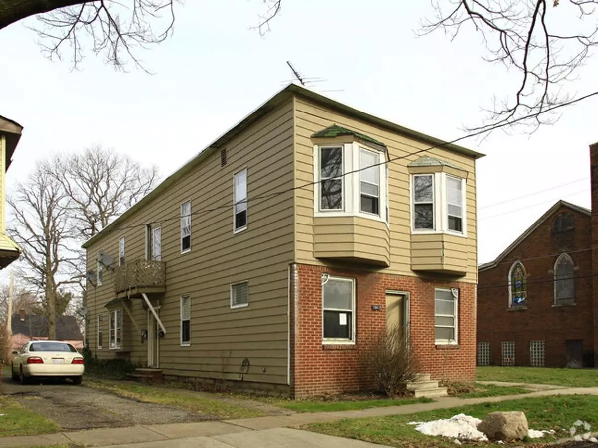 16413 Arcade Rd Apartment for rent in Cleveland, OH