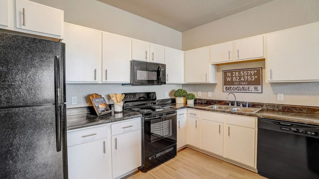 Authentix Spring Hill Apartments Brooksville, FL | Rentable