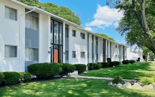 Golfview Apartments Apartment for rent in Sterling Heights, MI
