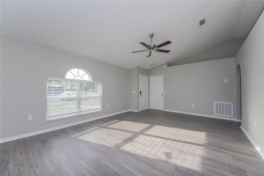5624 New Cambridge Rd Orlando, FL Apartment for Rent