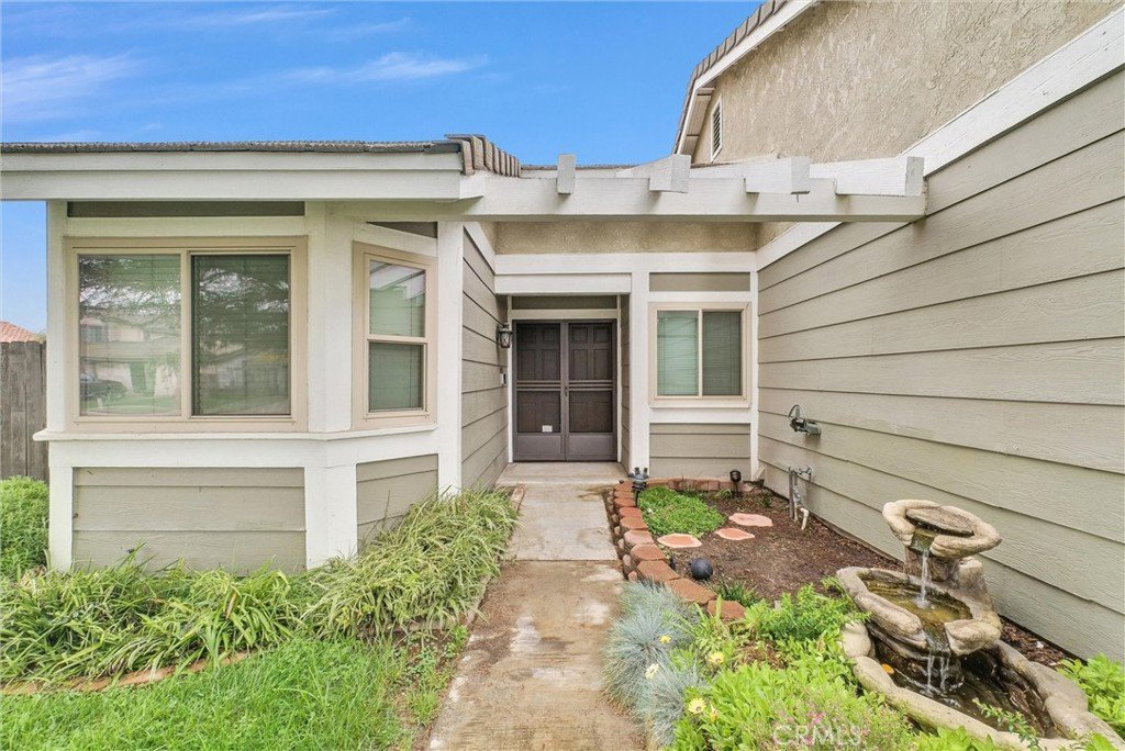 3901 San Lorenzo River Rd Ontario, CA Apartment for Rent