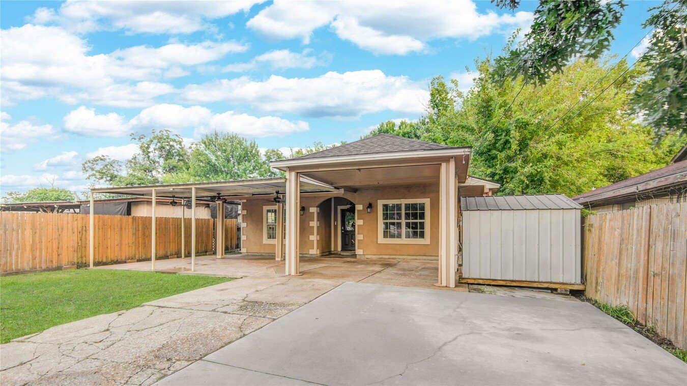 14538 Eagle Pass St Houston, TX Apartment for Rent | Rentable
