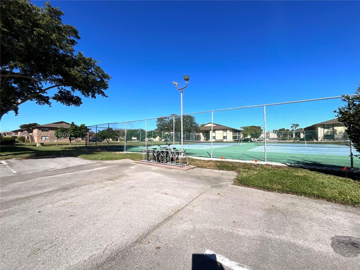 10043 Winding Lake Rd Sunrise, FL Apartment for Rent