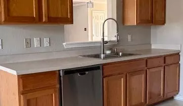 5 of 13 1711 Grey Fox House for rent in Killeen, TX