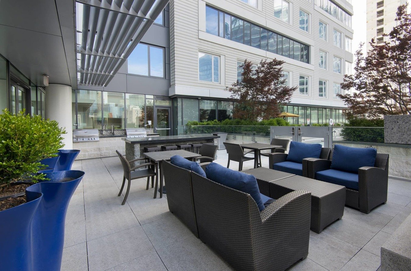 100 Pier 4 Apartments Boston, MA