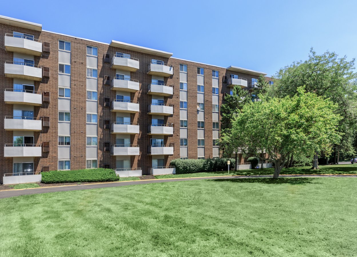 444 Park Apartments Richmond Heights, OH Rentable