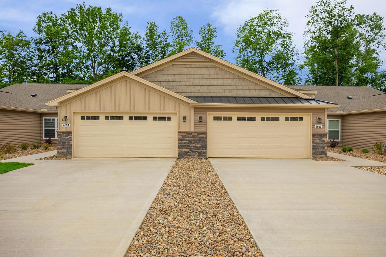 Wilcox Meadows Apartments 9422 Darrow Road Twinsburg, OH