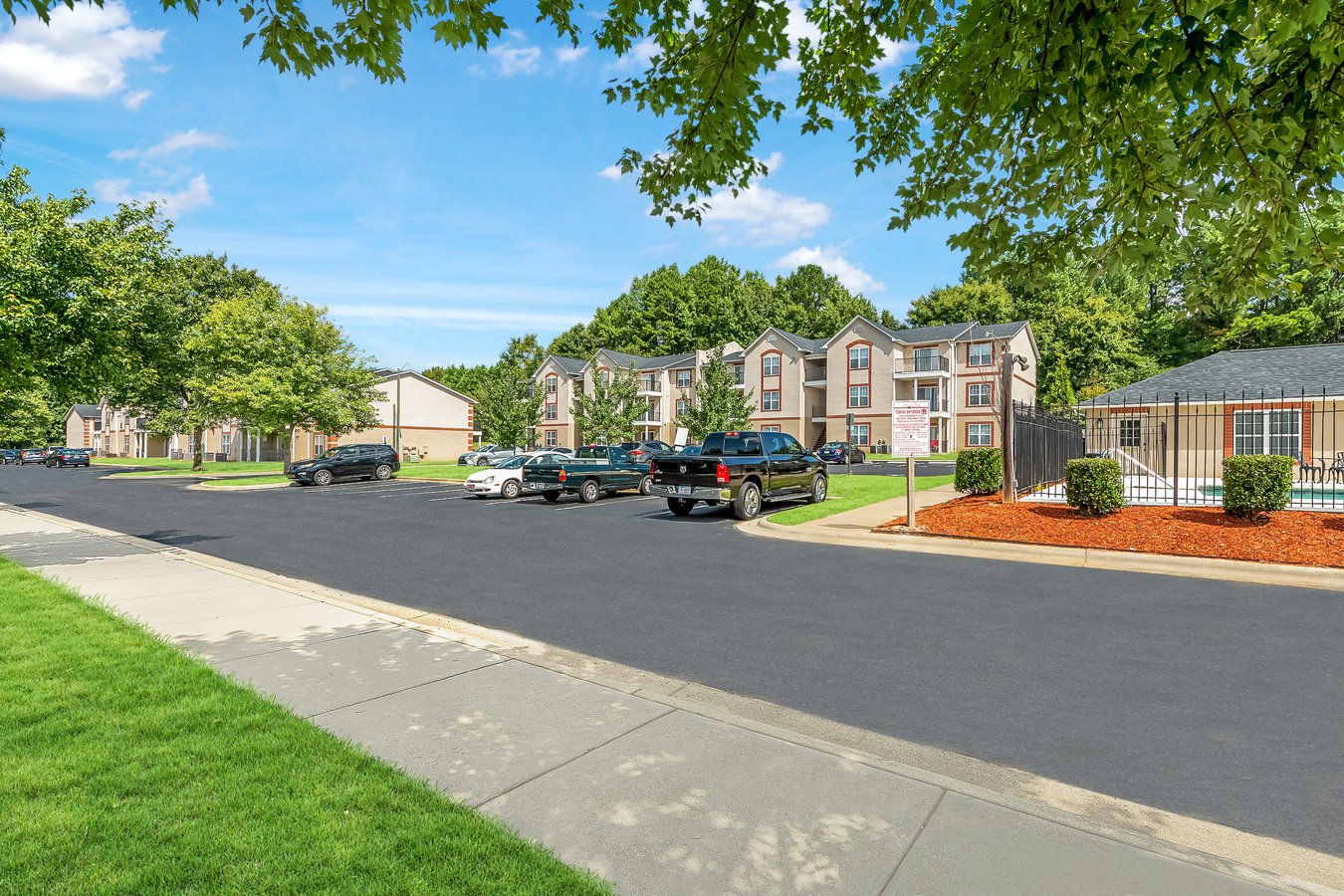 Crown Point Luxury Apartment Homes At Kingsport... Concord, NC