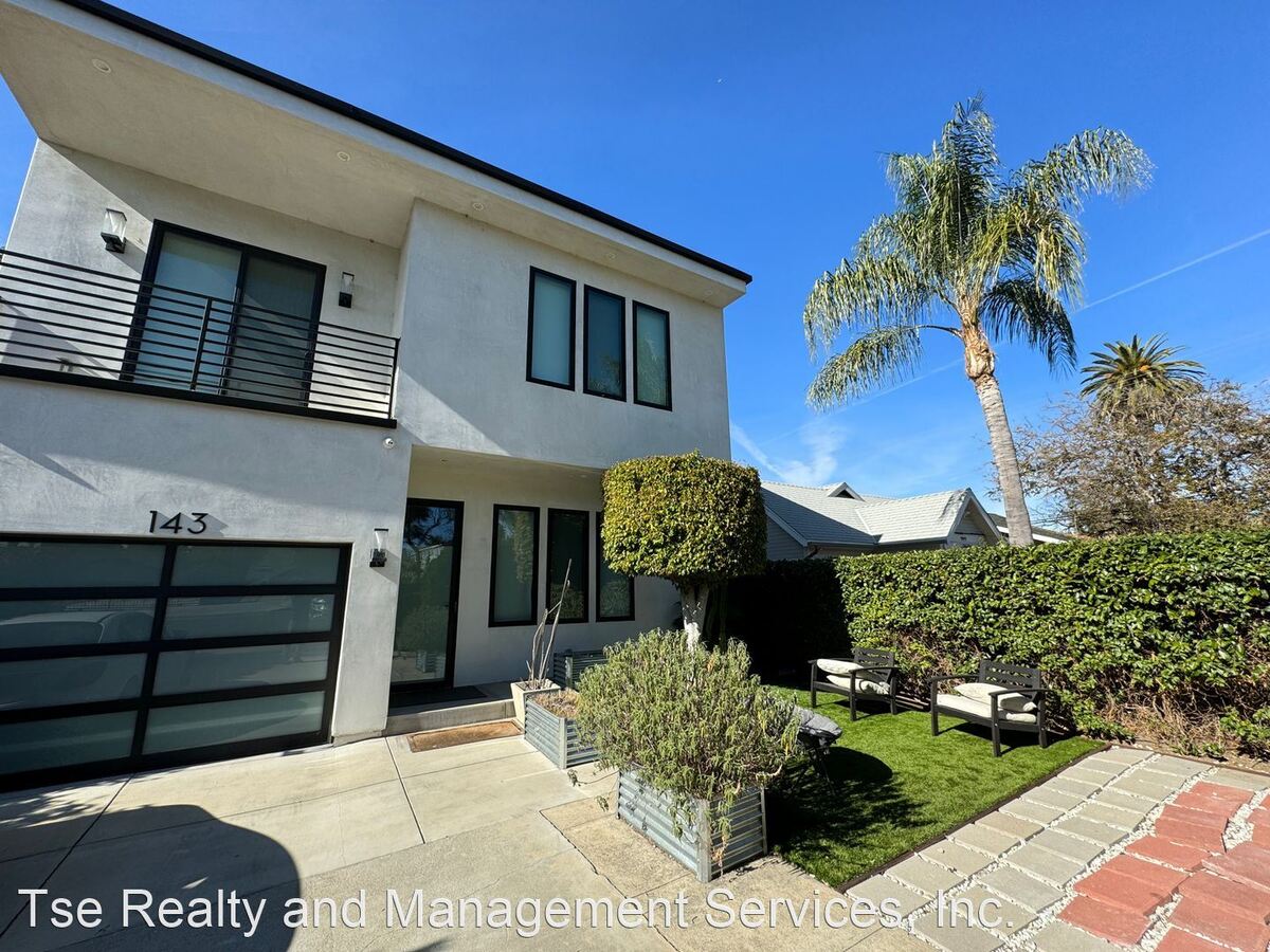 143 N Ardmore Ave Los Angeles, CA House for Rent Rentable