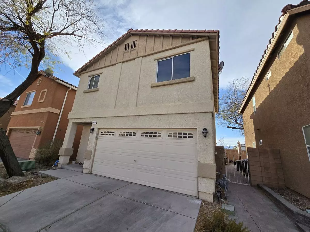 Charming Two-story Townhouse In North Las Vegas! House for rent in Las Vegas, NV