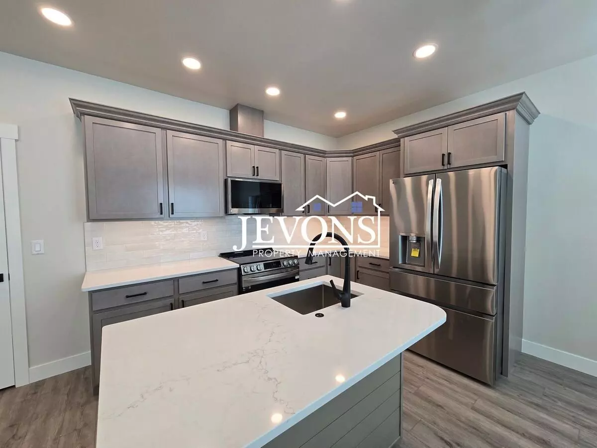 413 S 97th Ave Apartment for rent in Yakima, WA
