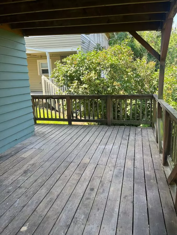 1025 High St Apartment for rent in Bellingham, WA