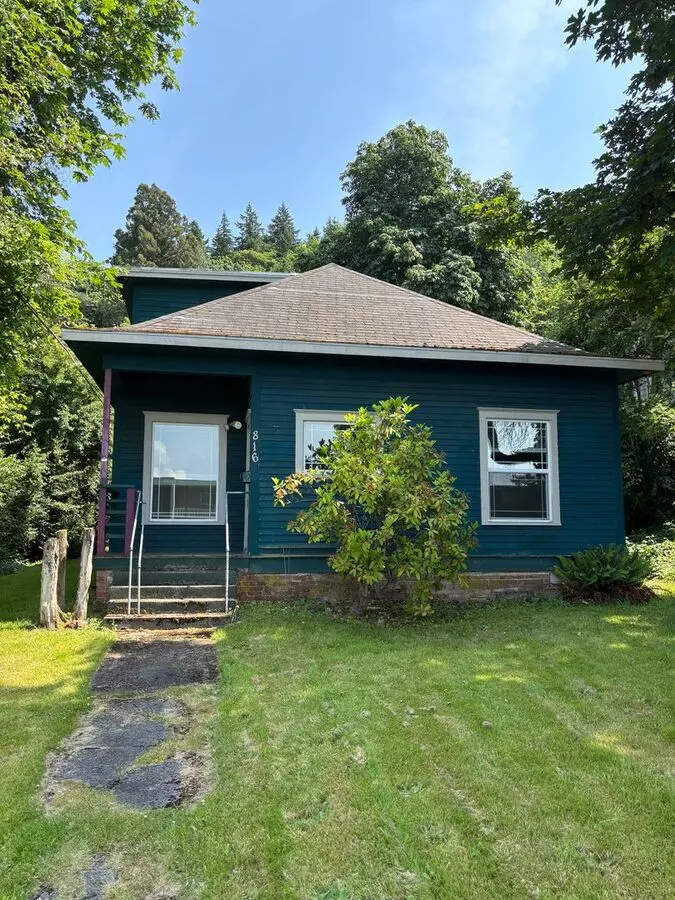 Great 5 Bedroom + 2 Bath House With Flexible Move In Date! House for rent in Bellingham, WA