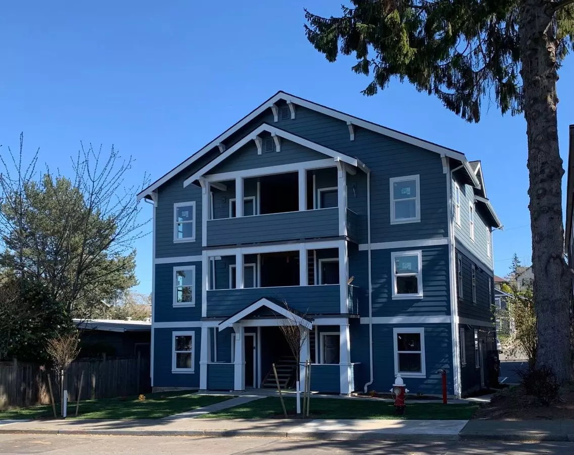 1016 Billy Frank Jr St Apartment for rent in Bellingham, WA