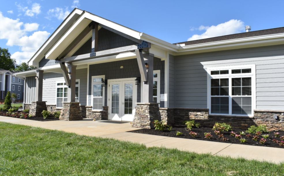 Kodak Crossing Apartments 168 Bass Pro Dr Kodak, TN