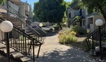 4 of 18 1412 N Cherry St #9 House for rent in Chico, CA
