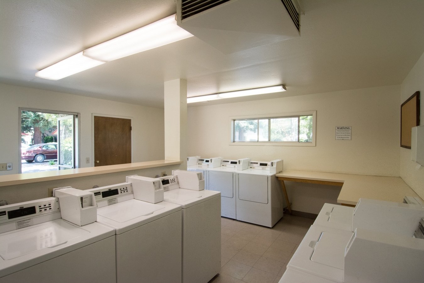 Sandalwood Apartments 1055 East Lassen Ave Chico, CA