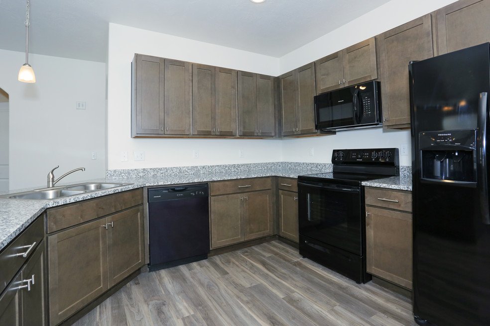 Retreat At Sky Mountain Apartments Hurricane Ut