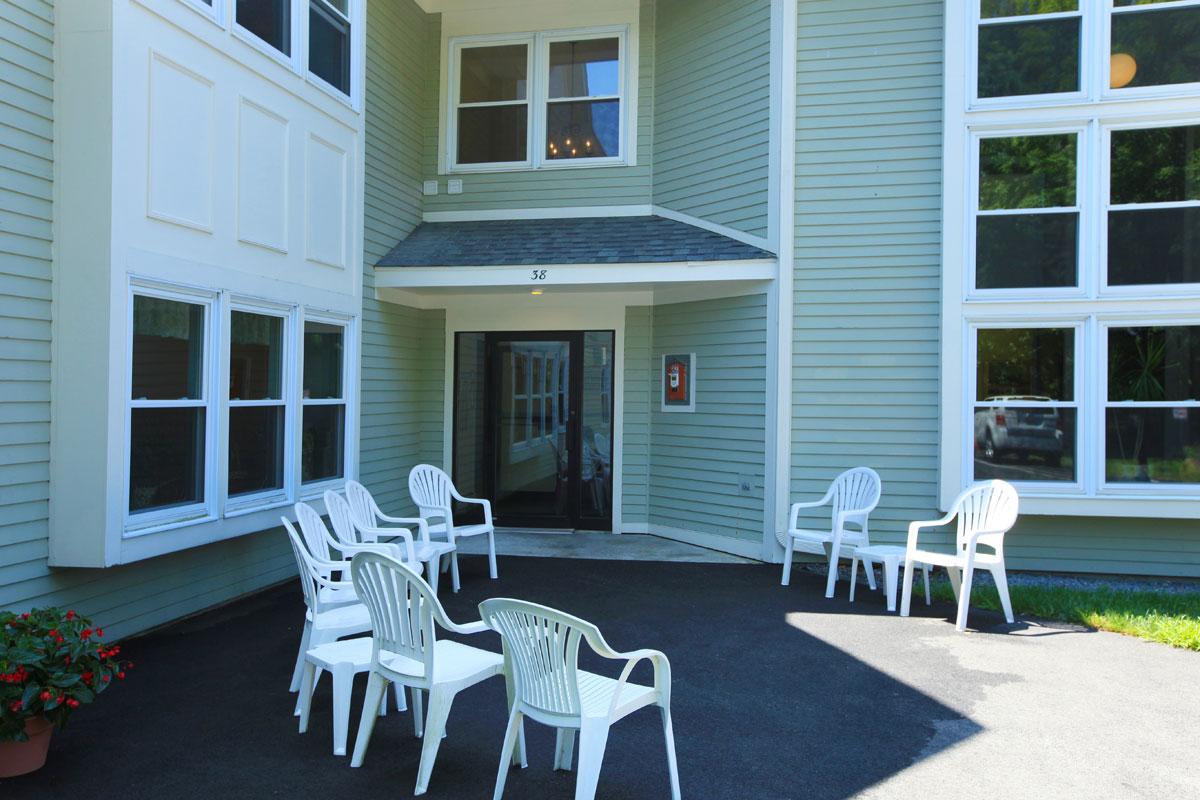 Carriage Square Apartments Merrimac, MA