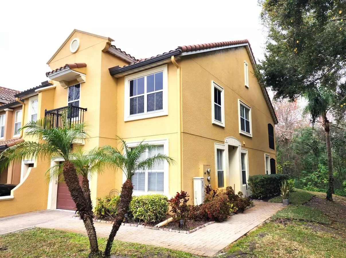 Spacious Two-story Townhouse With Garage; End-unit; Outdoor Space; Gated Community House for rent in Orlando, FL