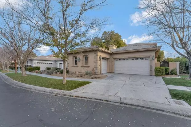 904 Pont Chartrain Apartment for rent in Las Vegas, NV