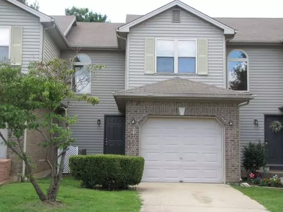 Rose Hill Versailles Apartment for rent in Versailles, KY